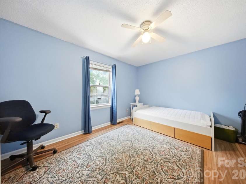 100 Donar Drive, Columbia, SC 29229.  MLS# CAR4420466, YatesRealty ID 49571. 