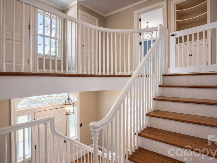 105 Montrose Street, Morganton, NC 28655.  MLS# CAR4420850, YatesRealty ID 49572. 