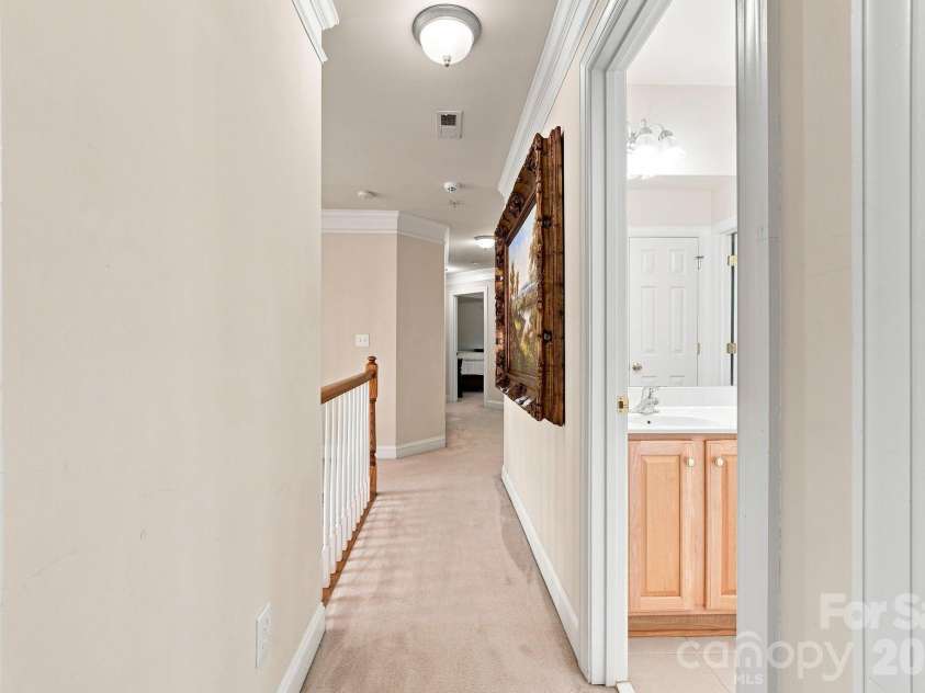 19104 Berkley Commons Drive, Cornelius, NC 28031.  MLS# CAR4419983, YatesRealty ID 49579. 