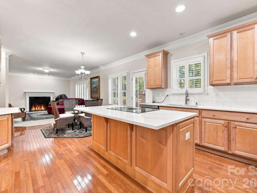 19104 Berkley Commons Drive, Cornelius, NC 28031.  MLS# CAR4419983, YatesRealty ID 49579. 