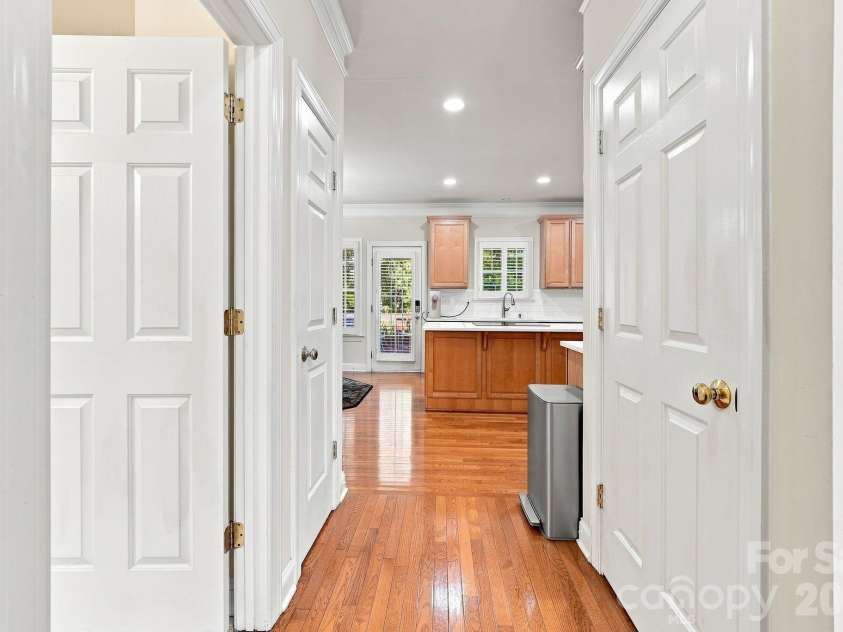 19104 Berkley Commons Drive, Cornelius, NC 28031.  MLS# CAR4419983, YatesRealty ID 49579. 
