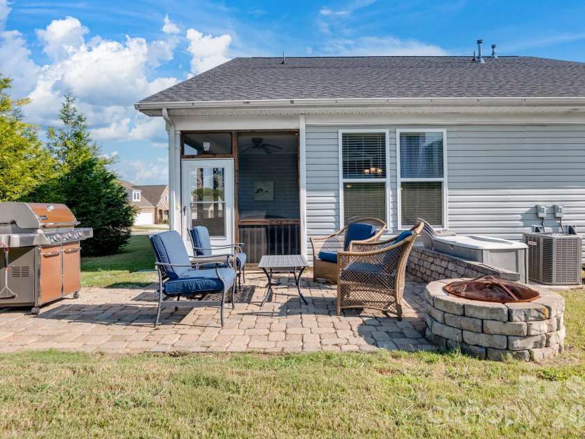 494 Cherry Blossom Avenue, Concord, NC 28027.  MLS# CAR4420777, YatesRealty ID 49583. 