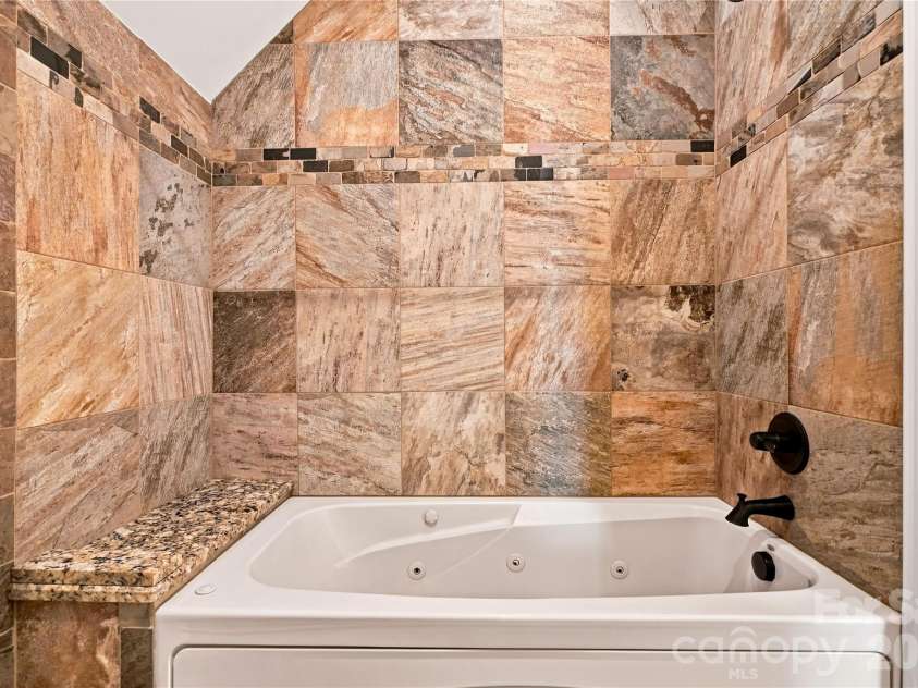 108 Washam Road, Mooresville, NC 28117.  MLS# CAR4420432, YatesRealty ID 49584. And separate shower/bath