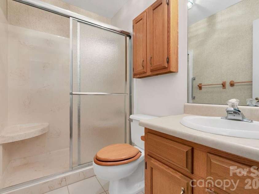234 Resada Drive, Brevard, NC 28712.  MLS# CAR4422356, YatesRealty ID 49585. 