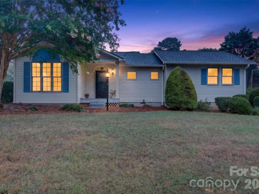 115 Eller Road, Gastonia, NC 28056.  MLS# CAR4409479, YatesRealty ID 49587. 