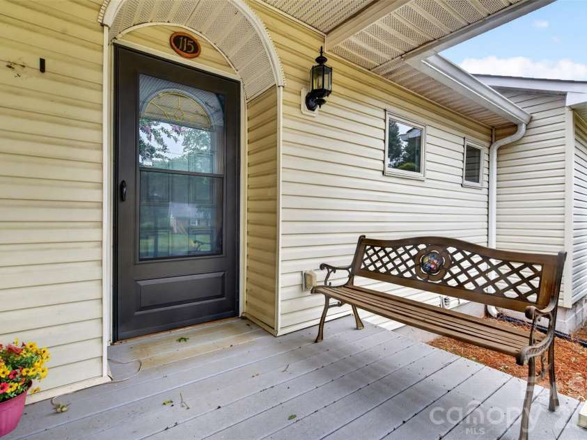115 Eller Road, Gastonia, NC 28056.  MLS# CAR4409479, YatesRealty ID 49587. 