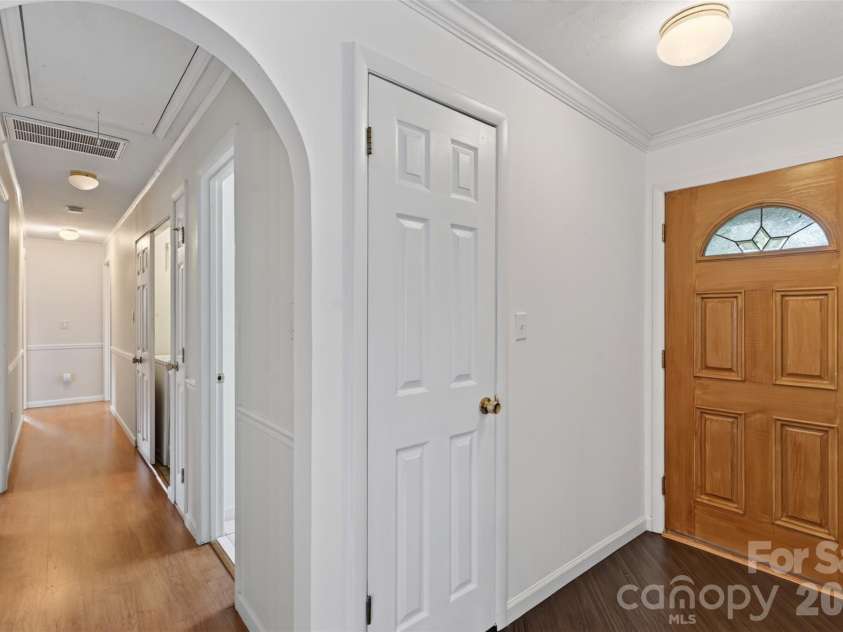 115 Eller Road, Gastonia, NC 28056.  MLS# CAR4409479, YatesRealty ID 49587. 