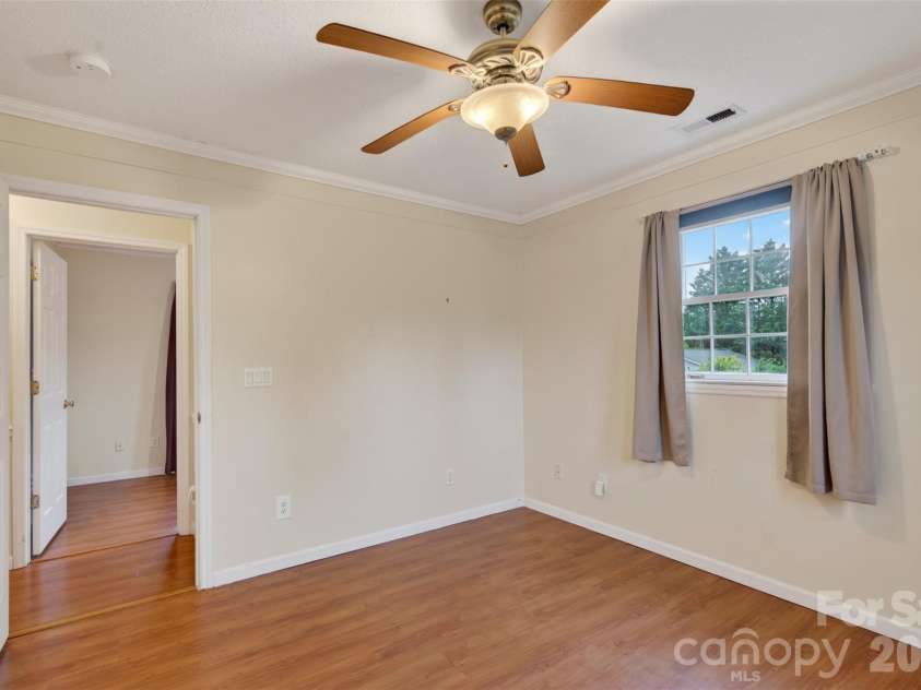 115 Eller Road, Gastonia, NC 28056.  MLS# CAR4409479, YatesRealty ID 49587. 