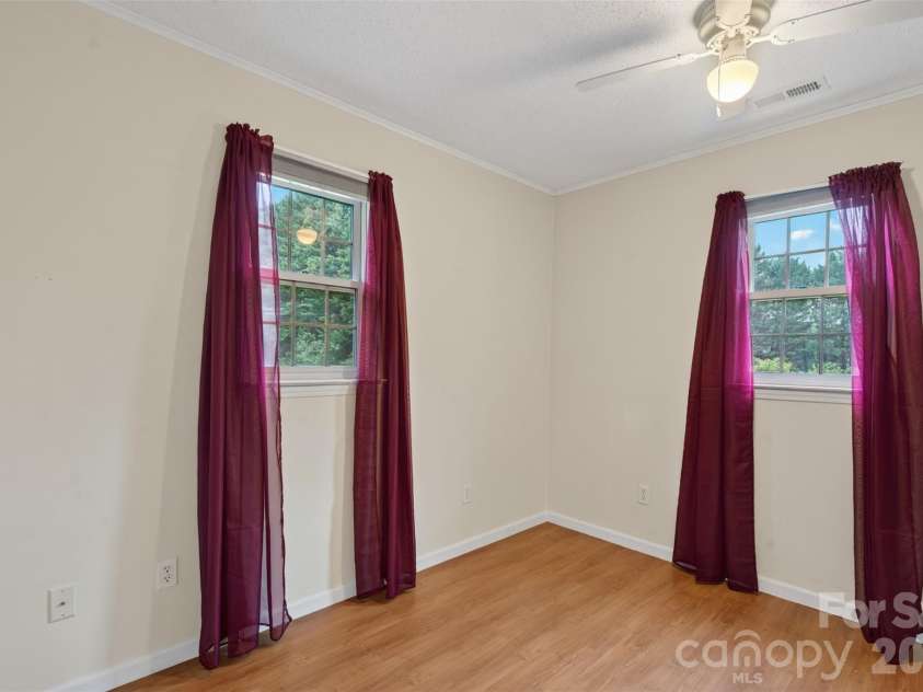 115 Eller Road, Gastonia, NC 28056.  MLS# CAR4409479, YatesRealty ID 49587. 