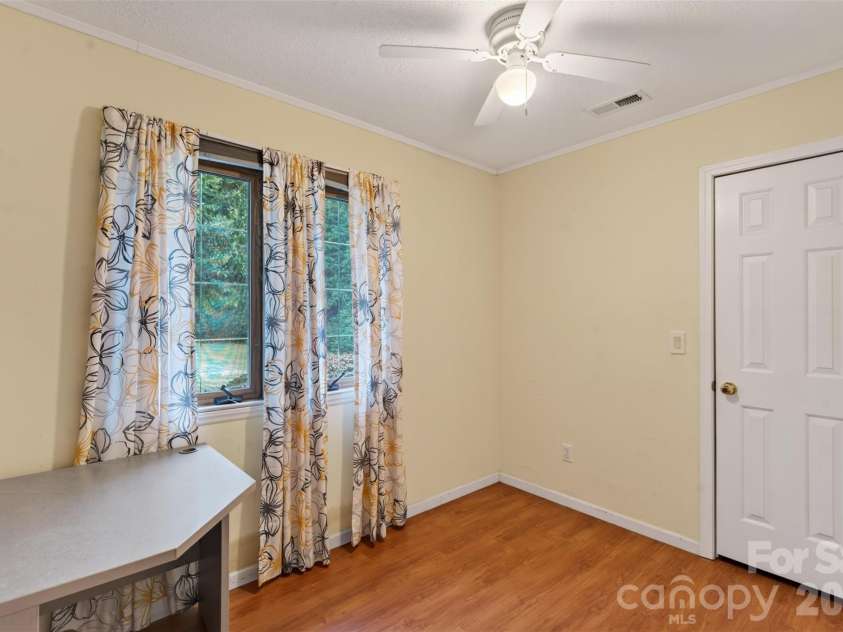 115 Eller Road, Gastonia, NC 28056.  MLS# CAR4409479, YatesRealty ID 49587. 