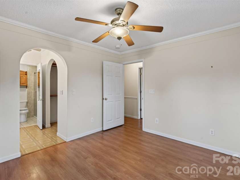 115 Eller Road, Gastonia, NC 28056.  MLS# CAR4409479, YatesRealty ID 49587. 