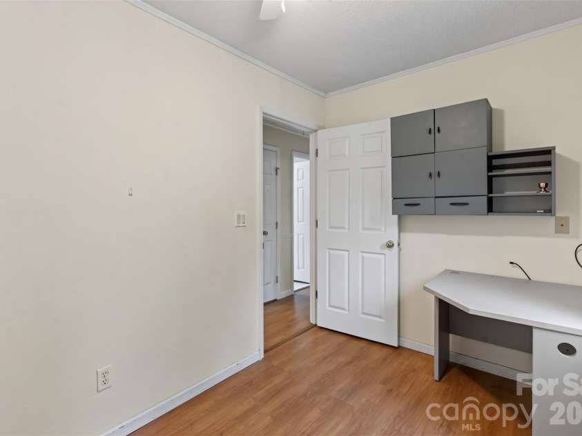 115 Eller Road, Gastonia, NC 28056.  MLS# CAR4409479, YatesRealty ID 49587. 