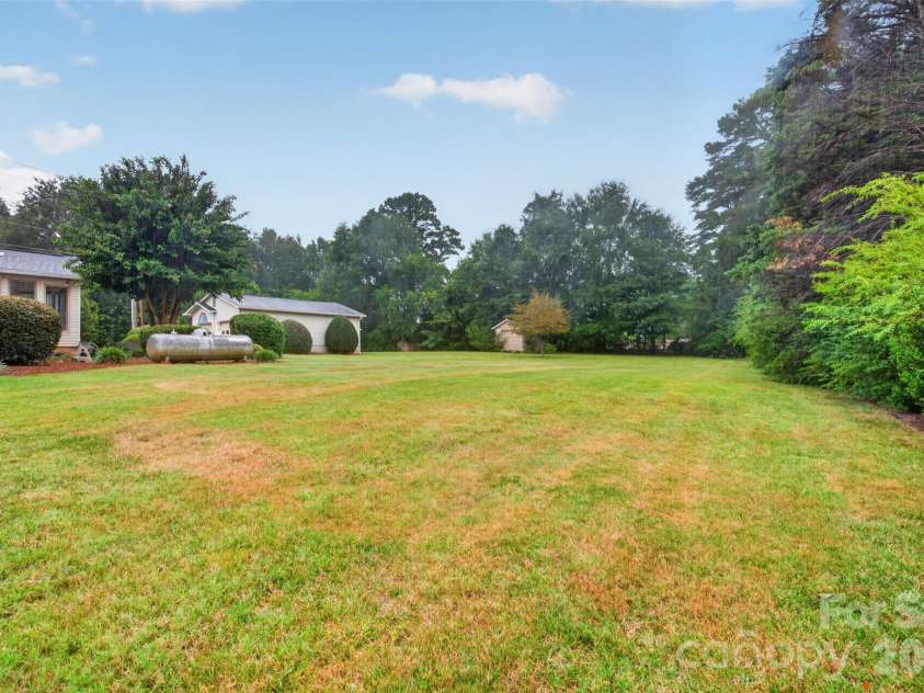 115 Eller Road, Gastonia, NC 28056.  MLS# CAR4409479, YatesRealty ID 49587. 