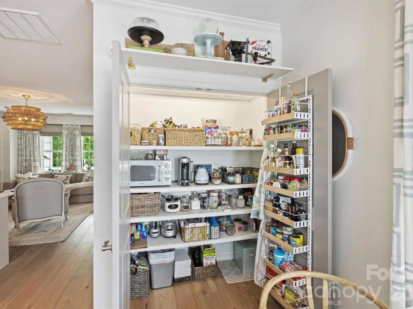 4141 Spool Lane, Belmont, NC 28012.  MLS# CAR4373477, YatesRealty ID 49588. 
