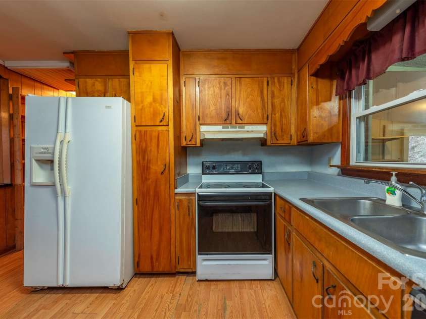 175 & 179 River Lane, Canton, NC 28716.  MLS# CAR4325310, YatesRealty ID 4959. 