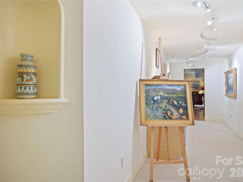 4 Citadel Lane, Hendersonville, NC 28739.  MLS# CAR4416702, YatesRealty ID 49590. 