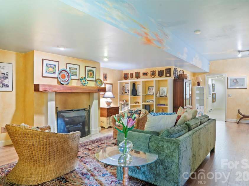 4 Citadel Lane, Hendersonville, NC 28739.  MLS# CAR4416702, YatesRealty ID 49590. 