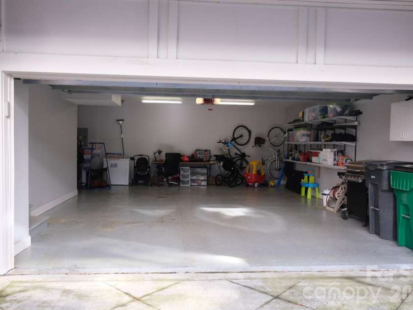 930 Gracie Way, Charlotte, NC 28204.  MLS# CAR4405829, YatesRealty ID 49591. 2-Car Garage with Storage