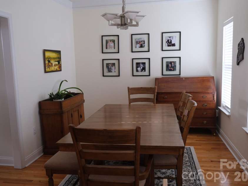 930 Gracie Way, Charlotte, NC 28204.  MLS# CAR4405829, YatesRealty ID 49591. Dining Room