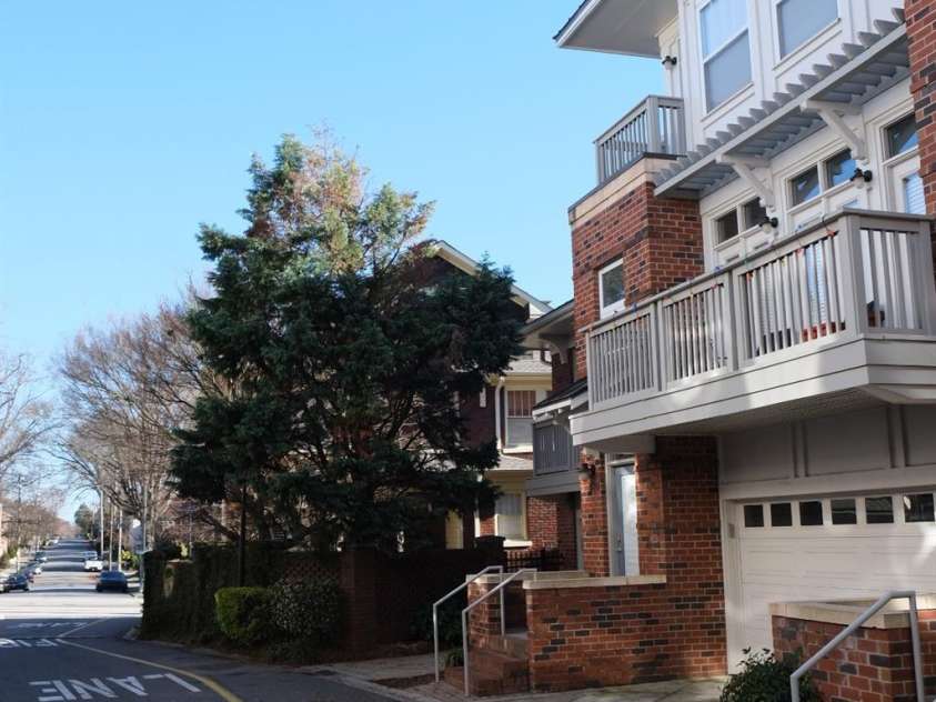 930 Gracie Way, Charlotte, NC 28204.  MLS# CAR4405829, YatesRealty ID 49591. Front