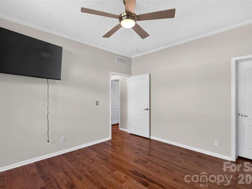 6 Enochs Way, Fletcher, NC 28732.  MLS# CAR4422708, YatesRealty ID 49593. Front guest bedroom
