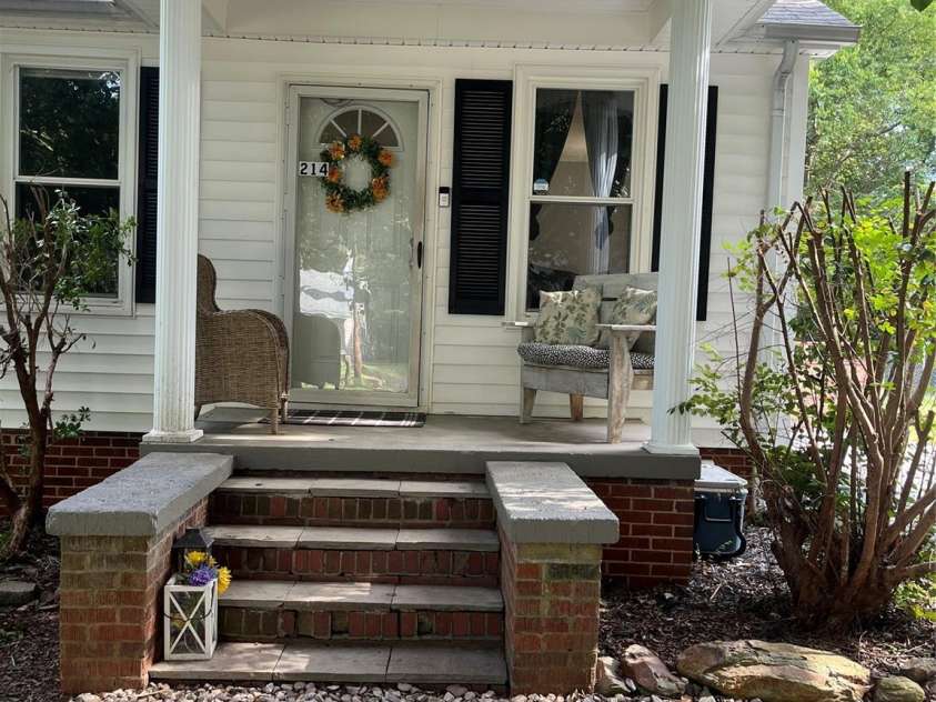 214 Eben Street, Albemarle, NC 28001.  MLS# CAR4422568, YatesRealty ID 49595. 