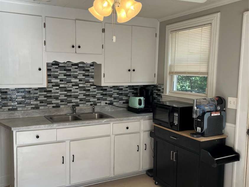 214 Eben Street, Albemarle, NC 28001.  MLS# CAR4422568, YatesRealty ID 49595. 