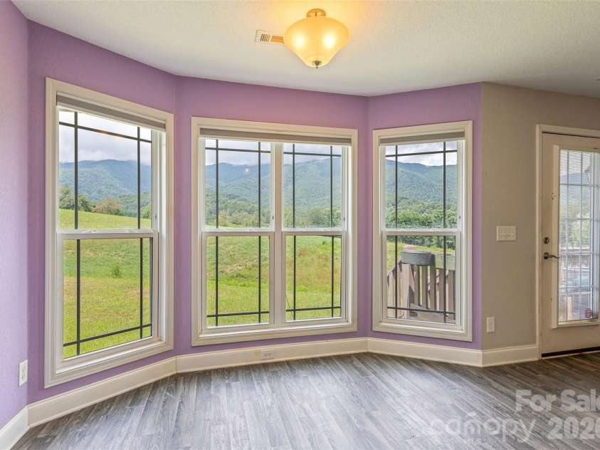 232 Applehill Drive, Waynesville, NC 28786.  MLS# CAR4385199, YatesRealty ID 49598. 