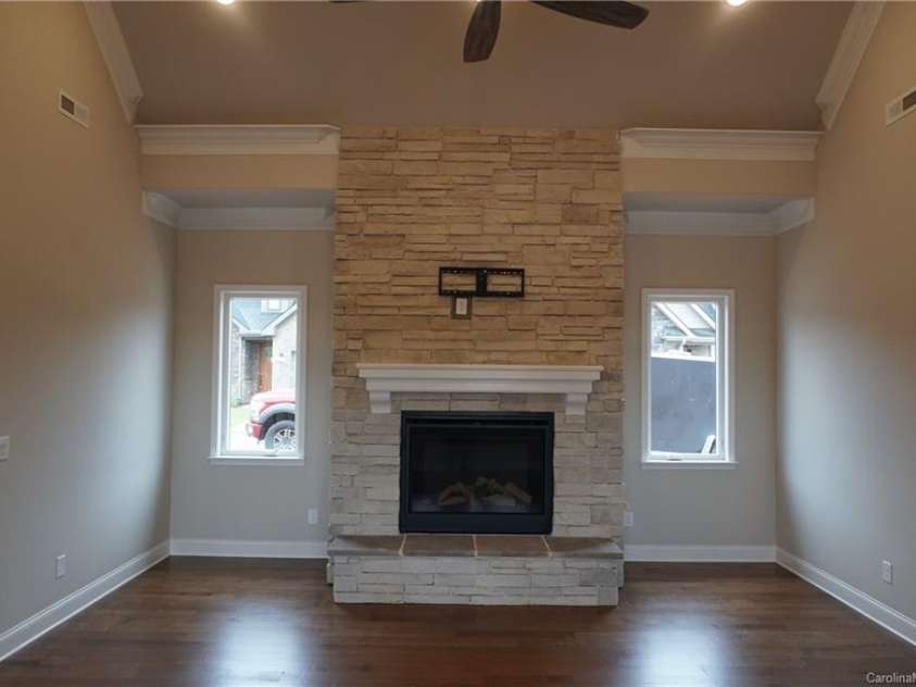 74 Spring Ridge Lane, Denver, NC 28037.  MLS# CAR3627256, YatesRealty ID 496. 