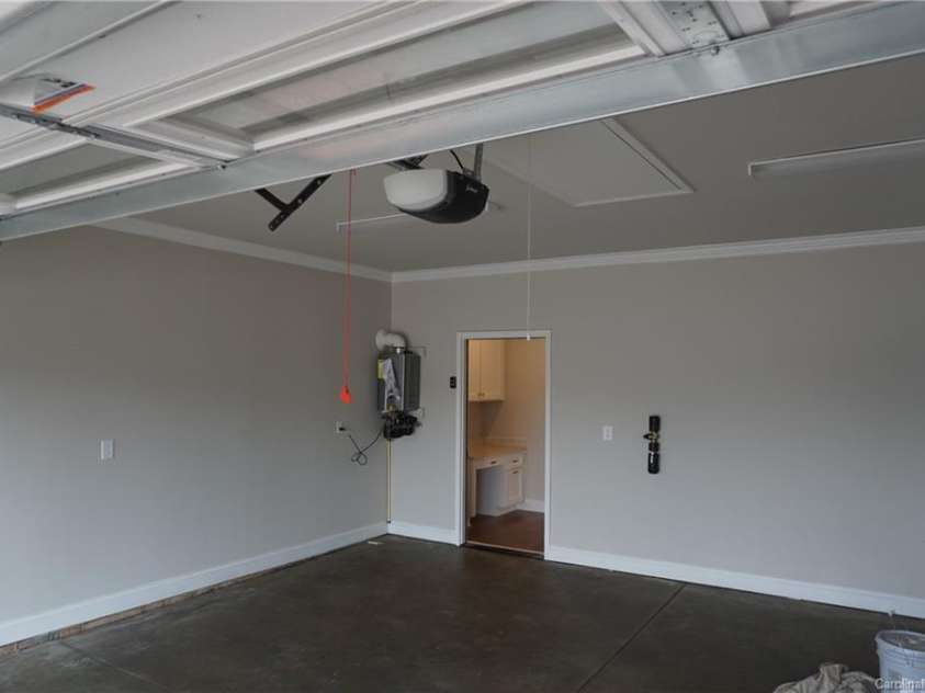 74 Spring Ridge Lane, Denver, NC 28037.  MLS# CAR3627256, YatesRealty ID 496. 