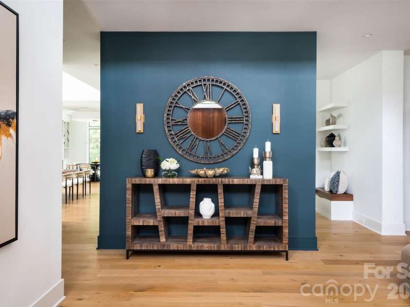 5620 Merry Mount Drive, Charlotte, NC 28226.  MLS# CAR4420251, YatesRealty ID 49600. 