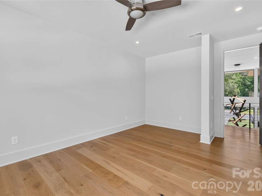 5620 Merry Mount Drive, Charlotte, NC 28226.  MLS# CAR4420251, YatesRealty ID 49600. 
