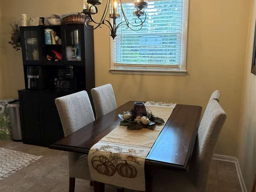 192 Heritage View Road, Hickory, NC 28601.  MLS# CAR4422454, YatesRealty ID 49601. 