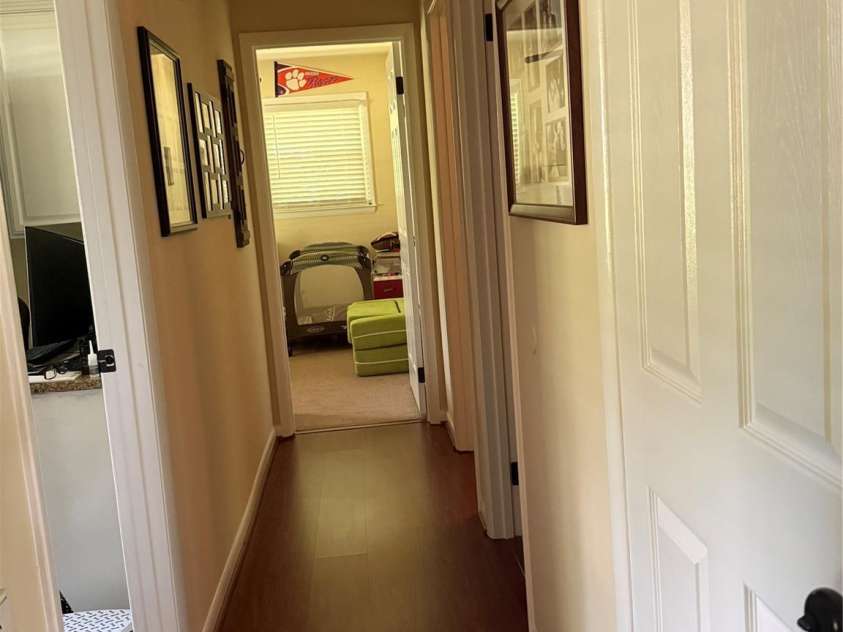 192 Heritage View Road, Hickory, NC 28601.  MLS# CAR4422454, YatesRealty ID 49601. 