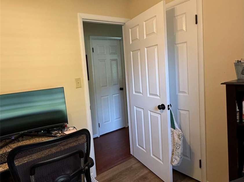 192 Heritage View Road, Hickory, NC 28601.  MLS# CAR4422454, YatesRealty ID 49601. 