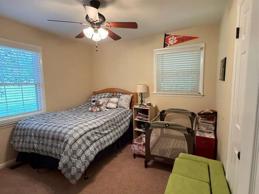192 Heritage View Road, Hickory, NC 28601.  MLS# CAR4422454, YatesRealty ID 49601. 