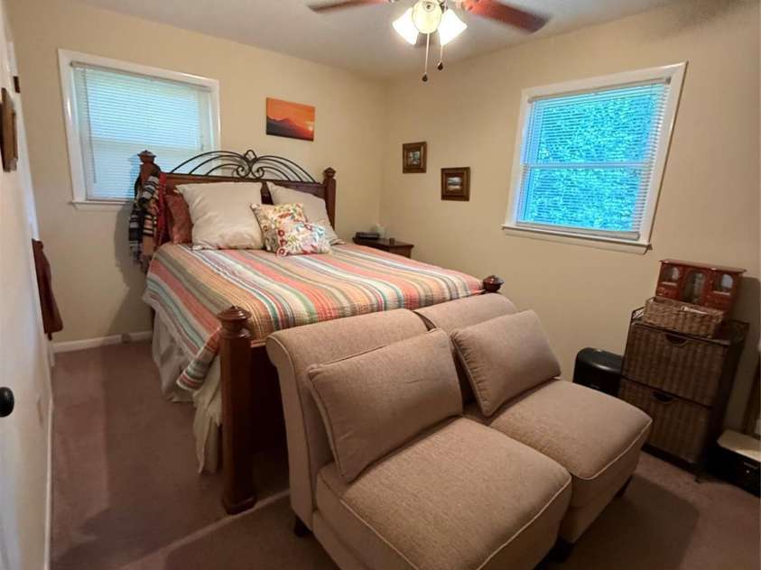 192 Heritage View Road, Hickory, NC 28601.  MLS# CAR4422454, YatesRealty ID 49601. 