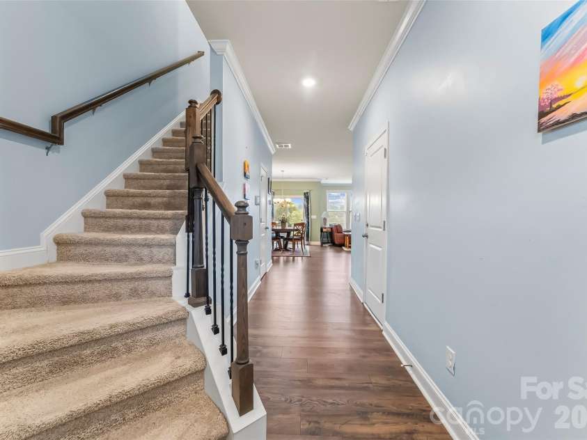 138 Creekview Road, Hendersonville, NC 28792.  MLS# CAR4416209, YatesRealty ID 49602. 