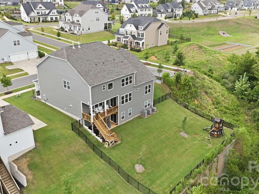 14703 Keyes Meadow Way, Huntersville, NC 28078.  MLS# CAR4420388, YatesRealty ID 49605. 