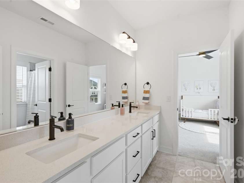 14703 Keyes Meadow Way, Huntersville, NC 28078.  MLS# CAR4420388, YatesRealty ID 49605. 