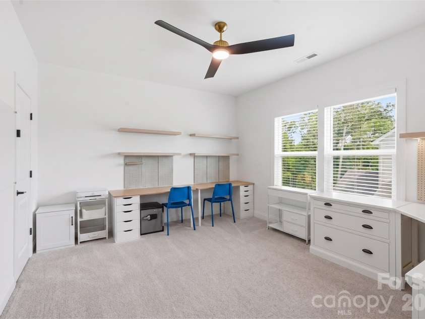 14703 Keyes Meadow Way, Huntersville, NC 28078.  MLS# CAR4420388, YatesRealty ID 49605. 