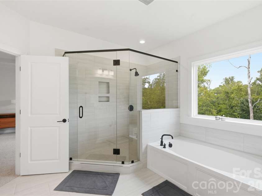 14703 Keyes Meadow Way, Huntersville, NC 28078.  MLS# CAR4420388, YatesRealty ID 49605. 