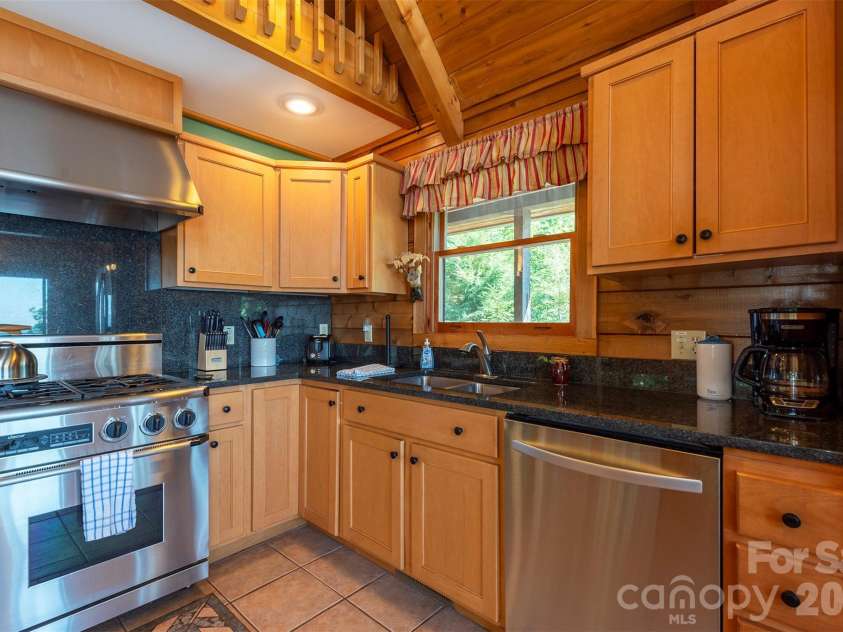 1242 Gateway Parkway, Old Fort, NC 28762.  MLS# CAR4422894, YatesRealty ID 49606. 