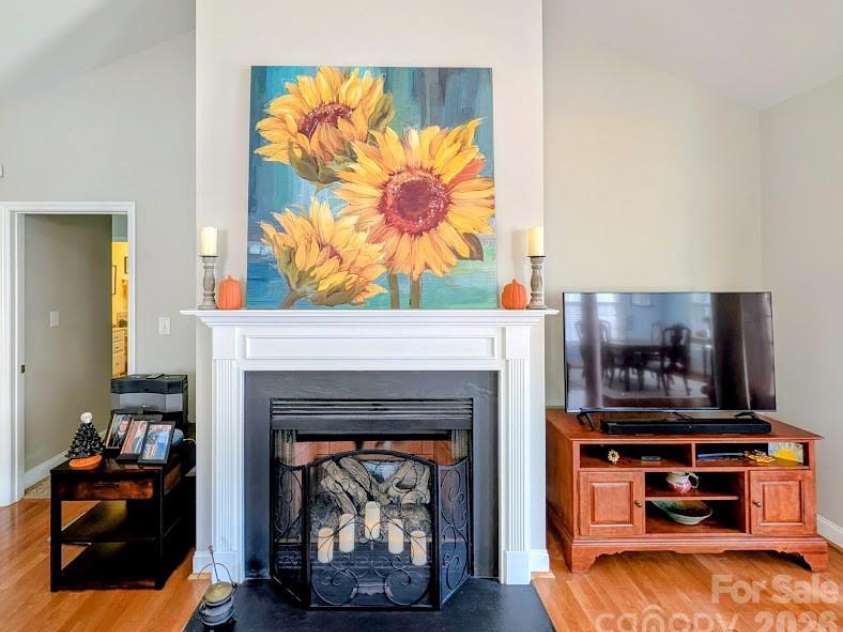 103 Henrys Glen Drive, Morganton, NC 28655.  MLS# CAR4422225, YatesRealty ID 49607. 