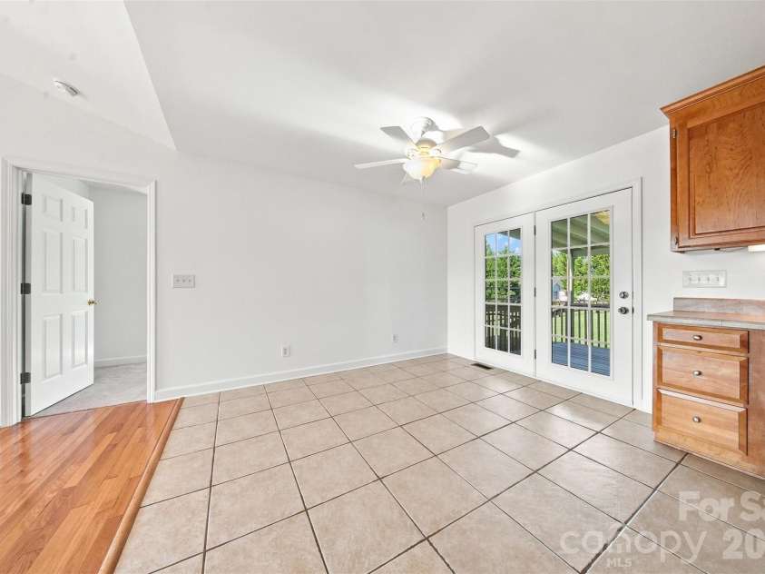3707 Fieldhaven Court, Maiden, NC 28650.  MLS# CAR4422870, YatesRealty ID 49608. 