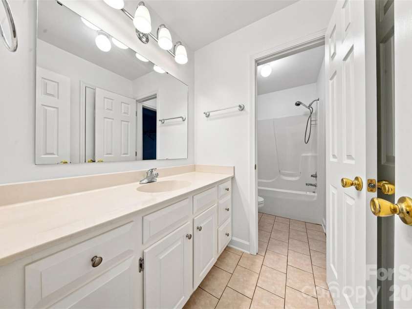 3707 Fieldhaven Court, Maiden, NC 28650.  MLS# CAR4422870, YatesRealty ID 49608. 