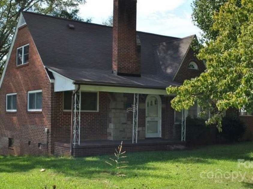 3045 Woodleaf Road, Salisbury, NC 28147.  MLS# CAR4224268, YatesRealty ID 4961. 