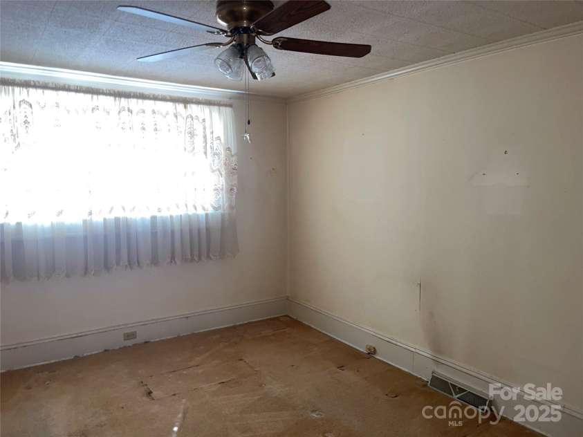 3045 Woodleaf Road, Salisbury, NC 28147.  MLS# CAR4224268, YatesRealty ID 4961. 