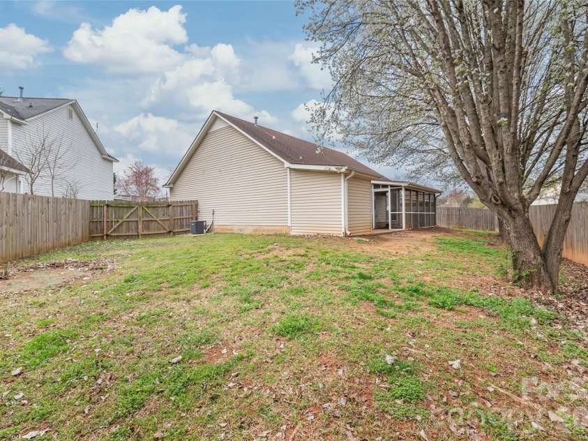 5804 Crosswinds Court, Indian Trail, NC 28079.  MLS# CAR4355860, YatesRealty ID 4961. 