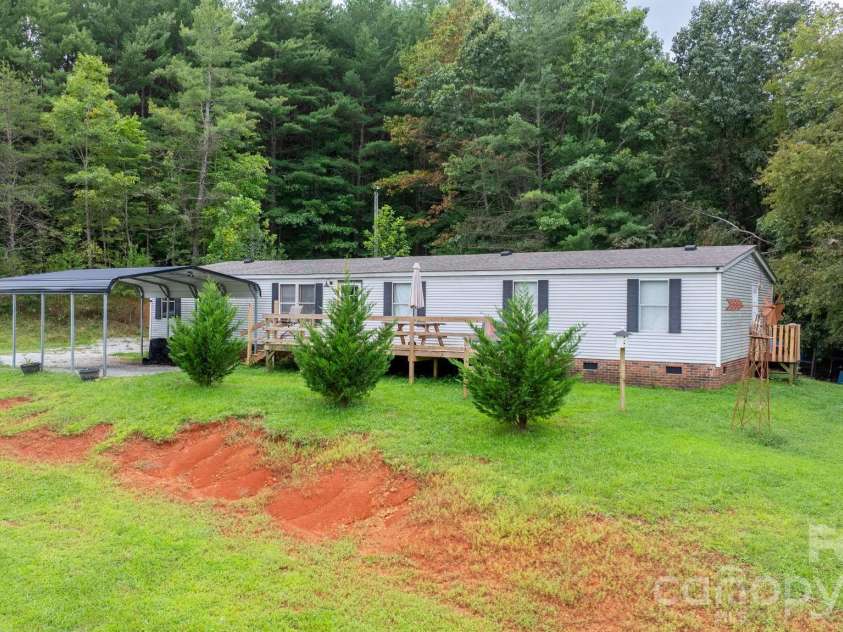 2461 Shadowbrook Drive, Lenoir, NC 28645.  MLS# CAR4420754, YatesRealty ID 49611. 